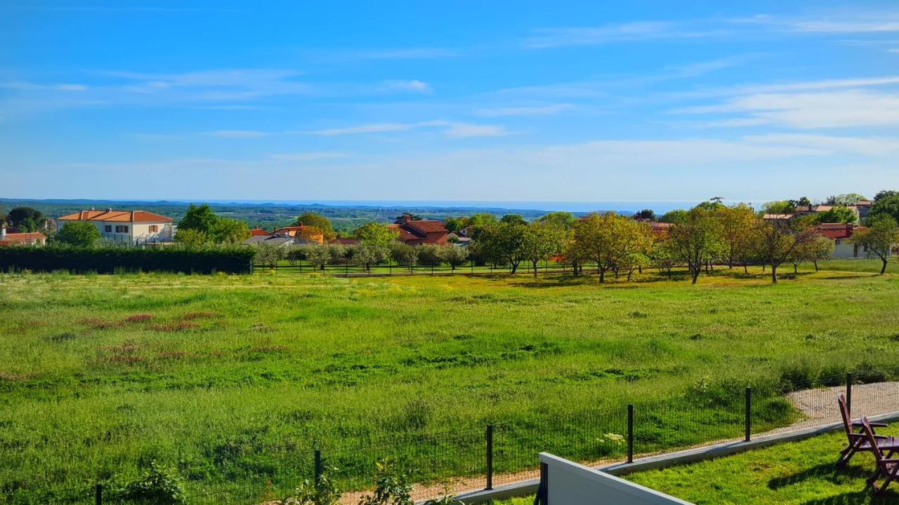 Villa Robert Kaštelir Kültér fotó